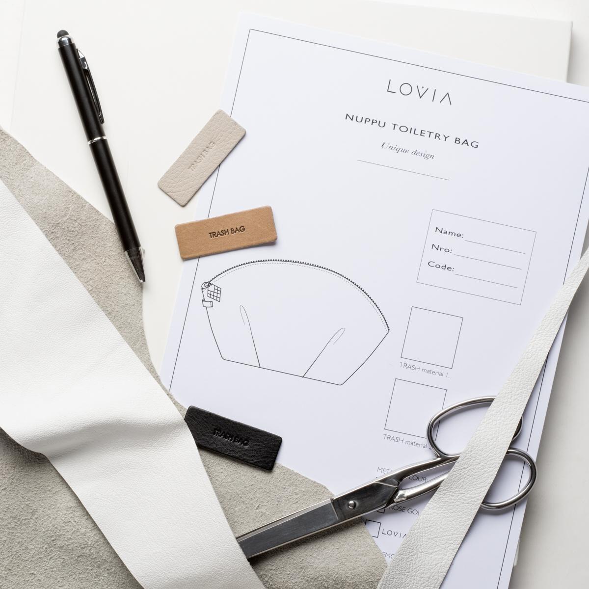 Lovia - Unique Sketch Nuppu Toiletry Bag